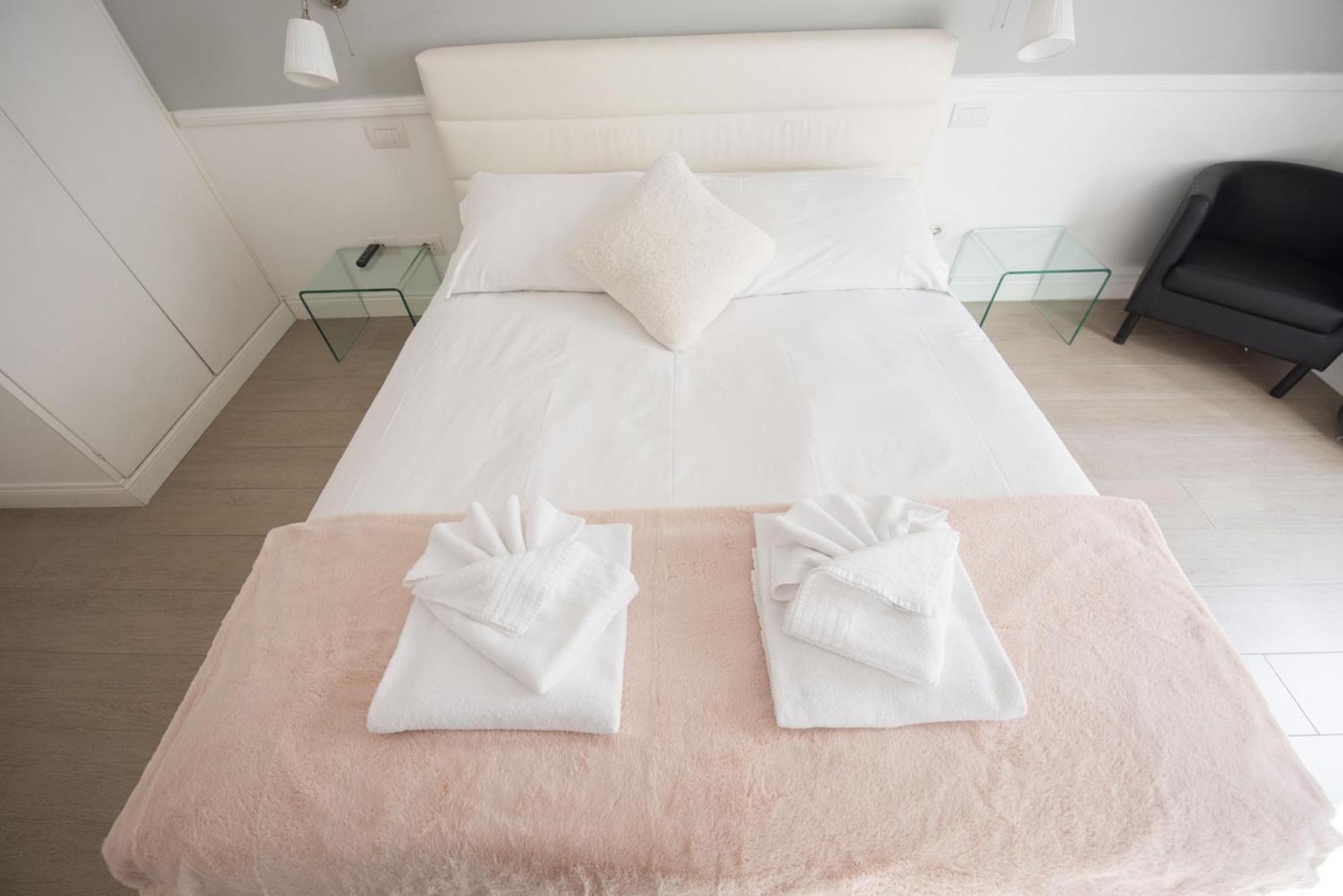 Saint Peter Beautiful 2Br Apartment Roma Exterior foto